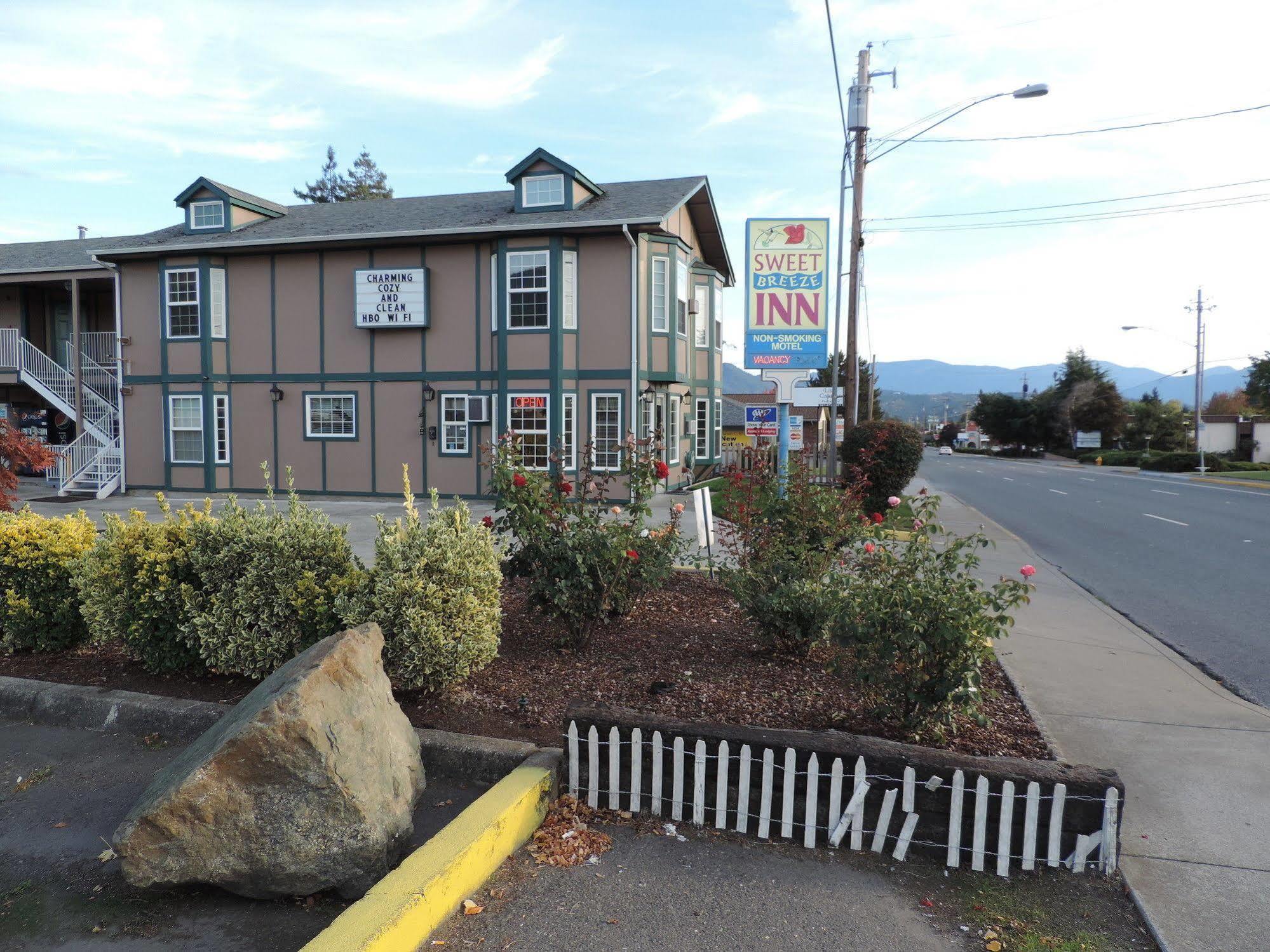 Sweet Breeze Inn Grants Pass Exterior photo