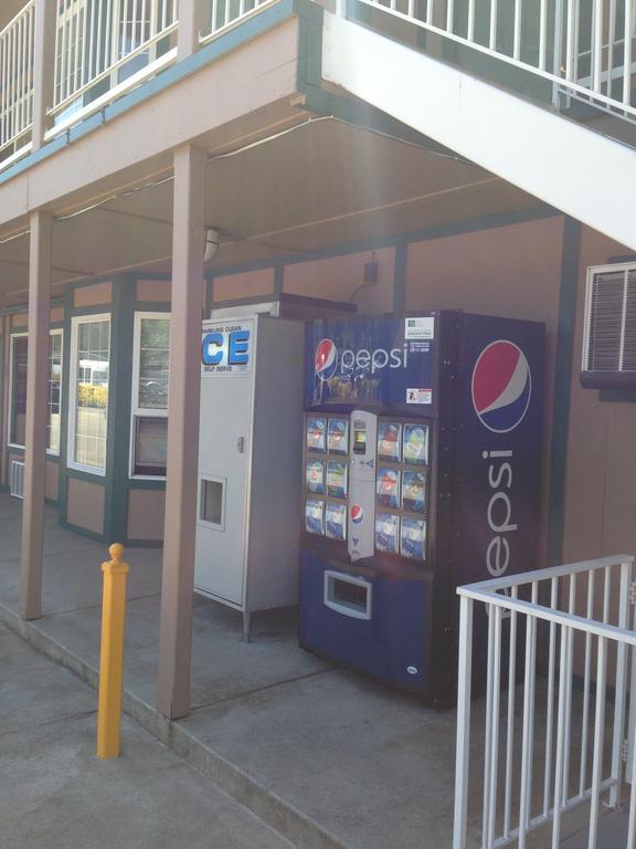 Sweet Breeze Inn Grants Pass Exterior photo